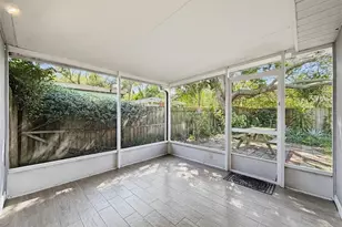 953 Cedarwood Ave, Dunedin, FL 34698 - Photo 20