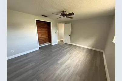 4306 Beacon Square Drive, Holiday, FL 34691 - Photo 10