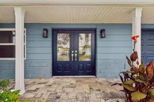 13701 Leslie Dr, Hudson, FL 34667 - Photo 2