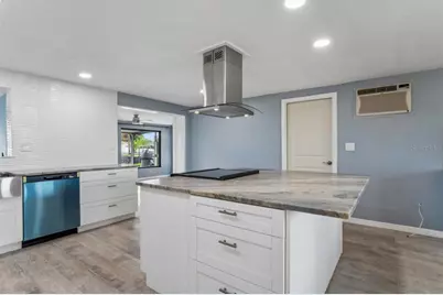 13701 Leslie Drive, Hudson, FL 34667 - Photo 12