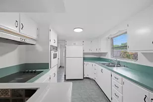 1354 S Lotus Dr, Dunedin, FL 34698 - Photo 12