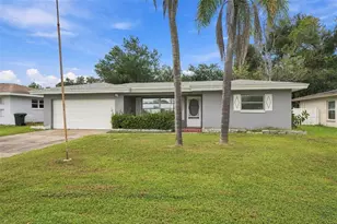 1354 S Lotus Dr, Dunedin, FL 34698 - Photo 2