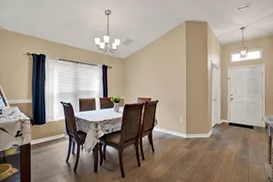 14076 Finsbury Dr, Spring Hill, FL 34609 - Photo 6