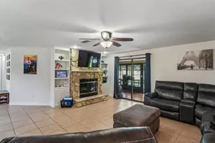 583 Longwood Ct, Oldsmar, FL 34677 - Photo 8