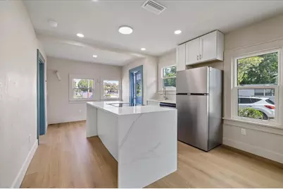 3501 17th Avenue S, Saint Petersburg, FL 33711 - Photo 8
