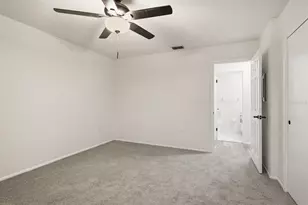 9960 Eagles Point Cir, Port Richey, FL 34668 - Photo 24