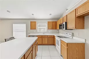 5125 Ayrshire Dr, Spring Hill, FL 34609 - Photo 12