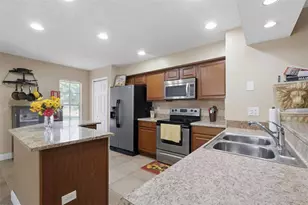 2872 Wesleyan Dr, Palm Harbor, FL 34684 - Photo 10