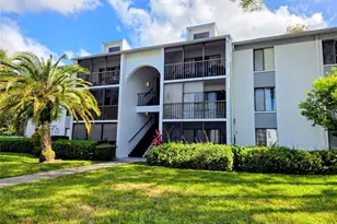 1236 Pine Ridge Cir W, Tarpon Springs, FL 34688 - Photo 1