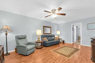 4715 Bay St NE, Saint Petersburg, FL 33703 - Photo 12