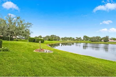 10081 Georgetown Court, Weeki Wachee, FL 34613 - Photo 68