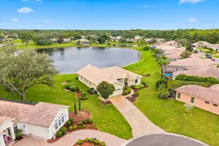 10081 Georgetown Ct, Weeki Wachee, FL 34613 - Photo 2