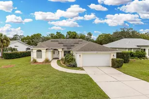 10435 Audie Brook Dr, Spring Hill, FL 34608 - Photo 2