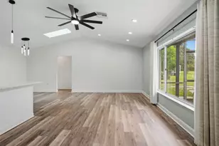 5298 Florentine Ct, Spring Hill, FL 34608 - Photo 14
