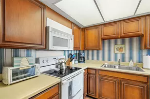9425 Blind Pass Rd, Saint Pete Beach, FL 33706 - Photo 22