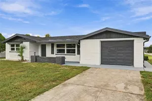 10734 Leeds Rd, Port Richey, FL 34668 - Photo 2