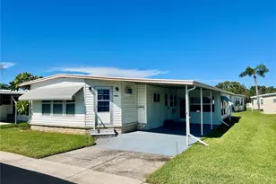 10811 Freedom Dr, Port Richey, FL 34668 - Photo 2