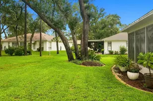 2277 Pebble Beach Dr, Spring Hill, FL 34606 - Photo 28
