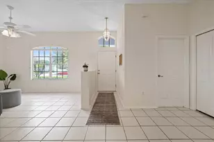 12128 Loblolly Pine Dr, New Port Richey, FL 34654 - Photo 10