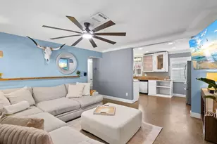 2375 N 81st Street N, Saint Petersburg, FL 33710 - Photo 8
