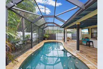 2375 N 81st Street N, Saint Petersburg, FL 33710 - Photo 32
