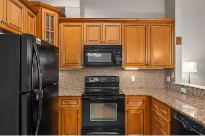 701 Mirror Lake Drive N #120, Saint Petersburg, FL 33701 - Photo 24