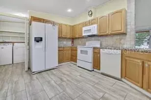 15141 Rialto Ave, Brooksville, FL 34613 - Photo 20