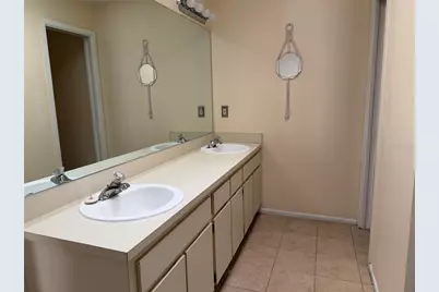 13811 Lazy Oak Drive #21, Tampa, FL 33613 - Photo 18