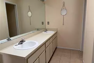 13811 Lazy Oak Dr, Tampa, FL 33613 - Photo 18