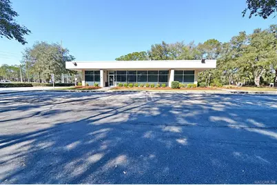 10241 N Florida Avenue, Citrus Springs, FL 34434 - Photo 4