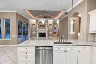 918 Shoals Landing Dr, Brandon, FL 33511 - Photo 22