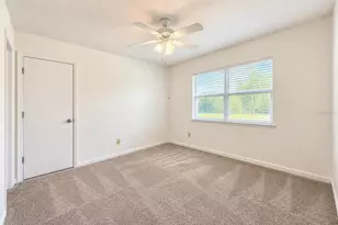 1420 Colonnades Cir S, Lakeland, FL 33811 - Photo 12