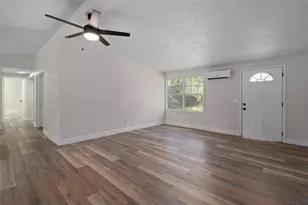 18446 Edgewood Dr, Spring Hill, FL 34610 - Photo 8