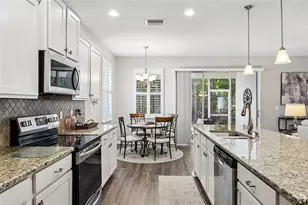 11030 Paradise Point Way, New Port Richey, FL 34654 - Photo 14
