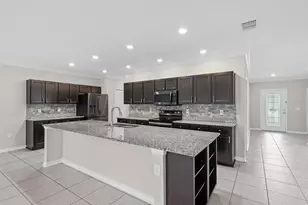 6337 Nodoc Rd, Spring Hill, FL 34609 - Photo 16