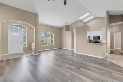 15433 Sonora Drive, Brooksville, FL 34604 - Photo 2