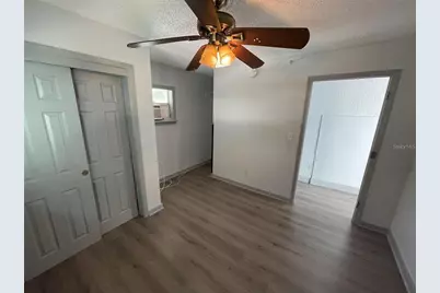 527 8th Street N, Saint Petersburg, FL 33701 - Photo 12