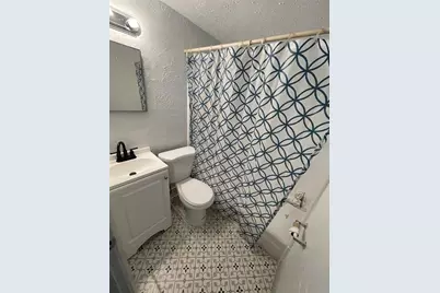 527 8th Street N, Saint Petersburg, FL 33701 - Photo 14