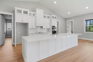 11250 Humber Rd, Weeki Wachee, FL 34614 - Photo 14