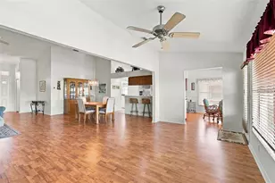 11115 Sun Tree Rd, Hudson, FL 34667 - Photo 6