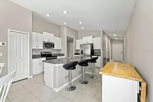3731 Golden Shiner Ln, New Port Richey, FL 34653 - Photo 4