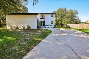 18410 Sterling Silver Cir, Lutz, FL 33549 - Photo 4