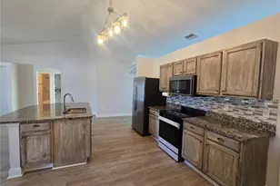 119 NW 3rd Pl, Cape Coral, FL 33993 - Photo 10