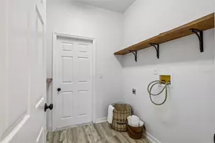 1305 Windy Bluff Dr, Minneola, FL 34715 - Photo 28