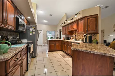 11384 Newington Avenue, Spring Hill, FL 34609 - Photo 12