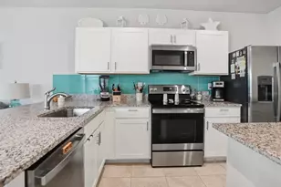 12259 Grizzly Ln, New Port Richey, FL 34654 - Photo 8