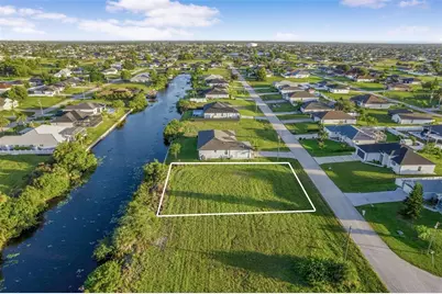 1324 NW 13th Place, Cape Coral, FL 33993 - Photo 10