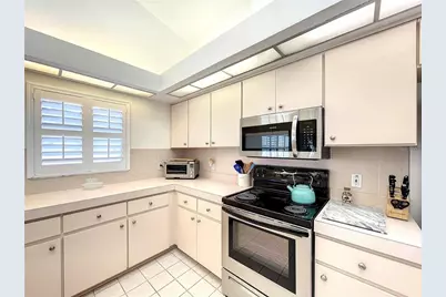 10247 Skyland Street, Spring Hill, FL 34608 - Photo 14