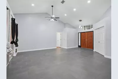 10220 Gifford Drive, Spring Hill, FL 34608 - Photo 6