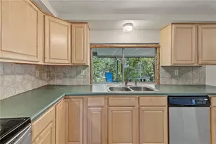 8511 Sunflower Ln, Hudson, FL 34667 - Photo 16